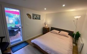 Paris Orly Aeroport Suite